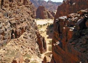 The Ennedi Massif, gorges, Explore Chad