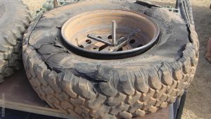 Expedition to Ounianga, burst tyre, Explore Chad